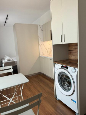 GH Studio Apartments 1